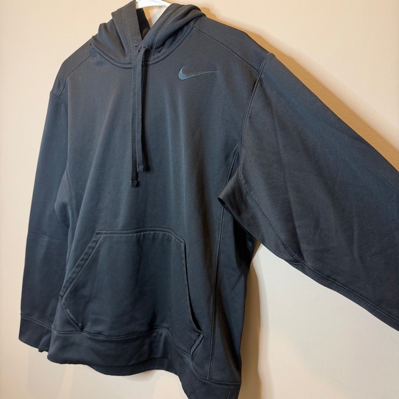 Nike Therma-Fit Black Hoodie Pullover Sweatshirt Mens Medium Active Athleisure - Picture 3 of 11